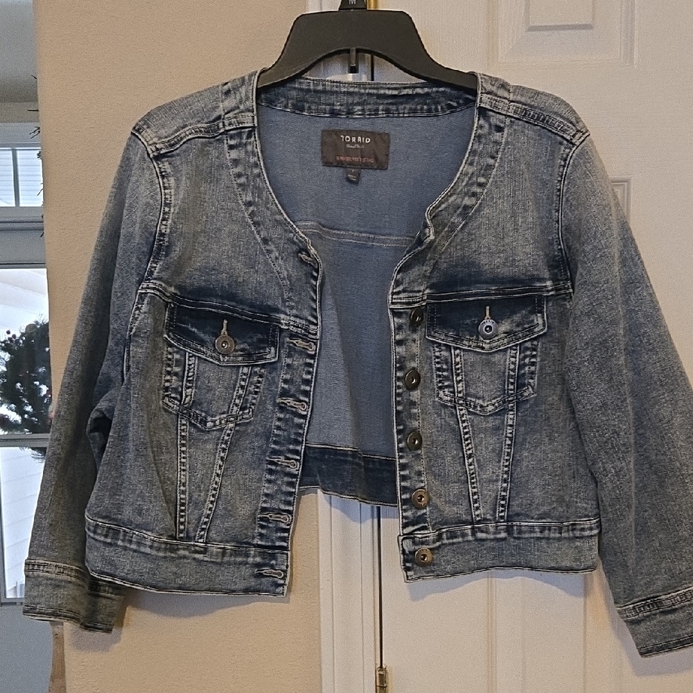 Torrid Light Wash Denim Jacket